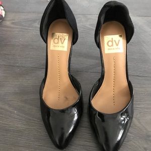 Dolce Vita cutout black pumps (size 6)
